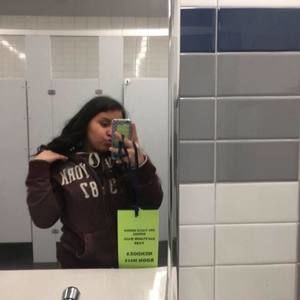 Meet your Posher, Evany